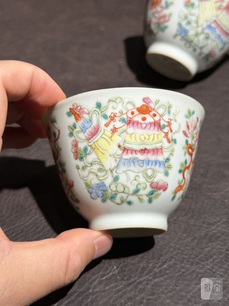 清同治 粉彩八宝杯一对 - 图7